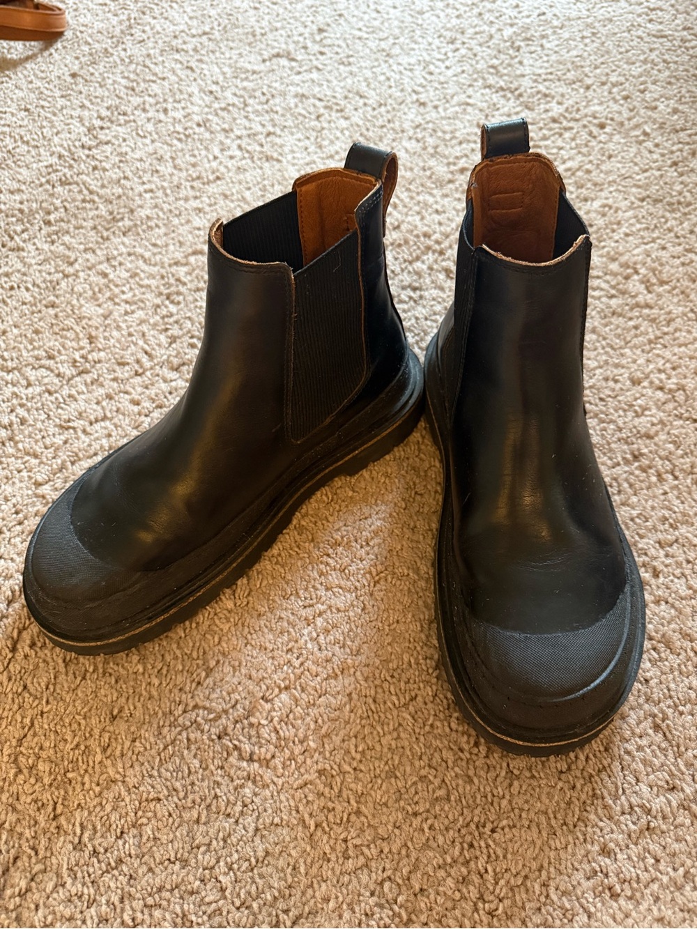Birkenstock Stalon Chelsea Boots for Women - Sleek Slip-On Design. Barely Used!